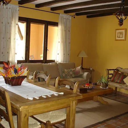 Casa Candi El Arenal (Castile and Leon)
